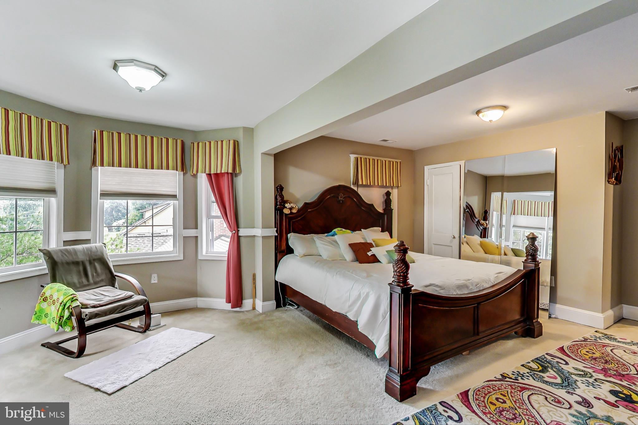28732 Ridge Road Mount Airy, MD 21771 - Photo 16 of 65 Master Bedroom