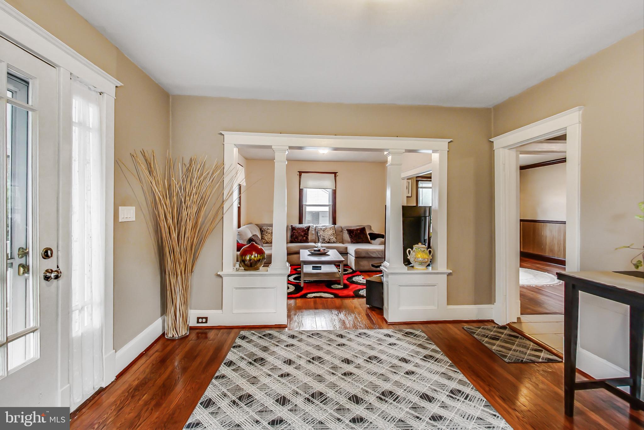 28732 Ridge Road Mount Airy, MD 21771 - Photo 8 of 65 Foyer