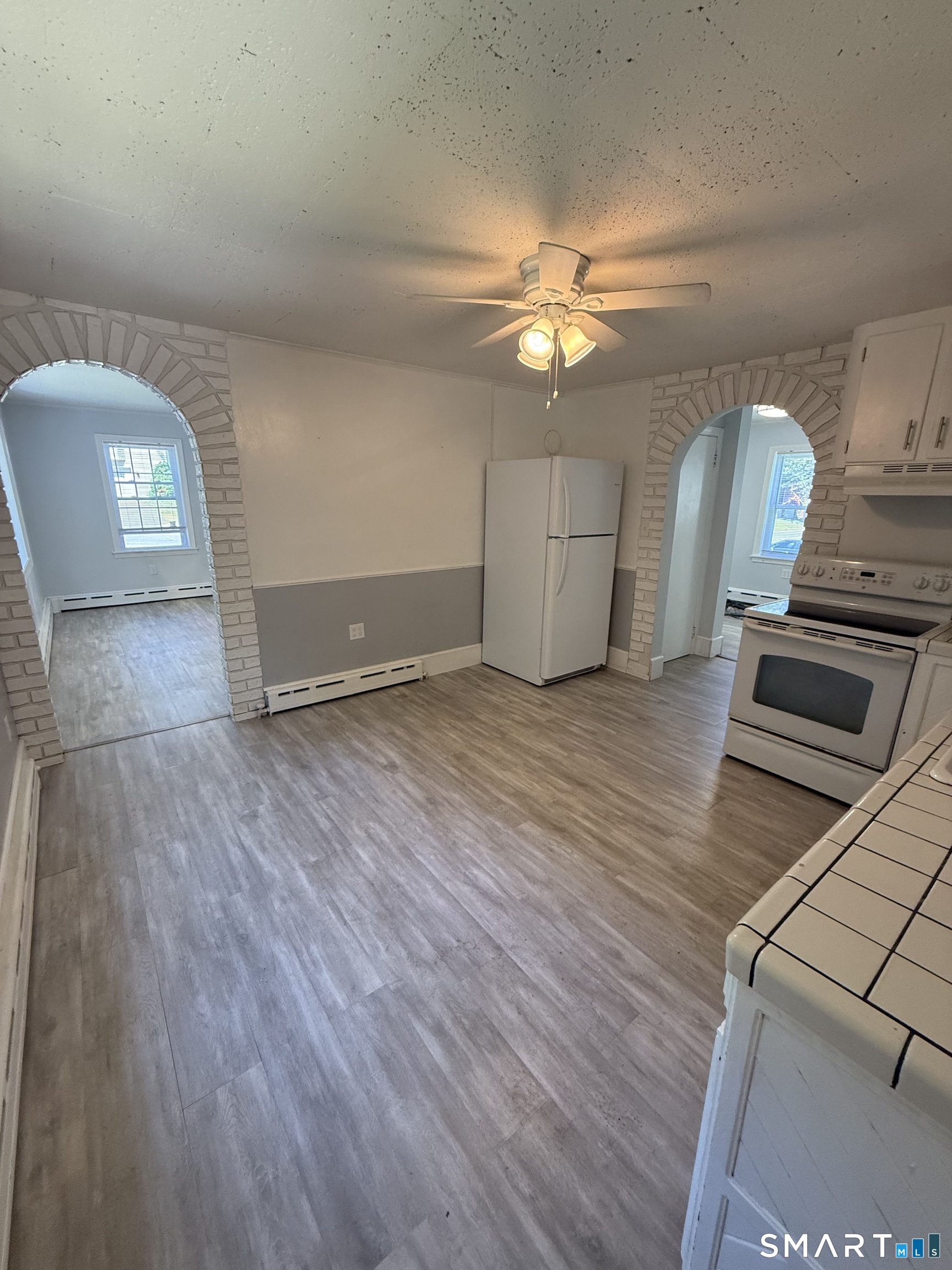 32 Dickerman Avenue Windsor Locks, CT 06096 - Photo 13 of 17
