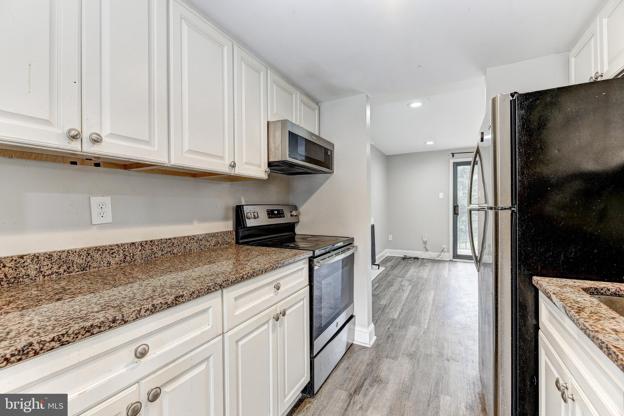 6559 Frietchie Row Columbia, MD 21045 - Photo 7 of 19