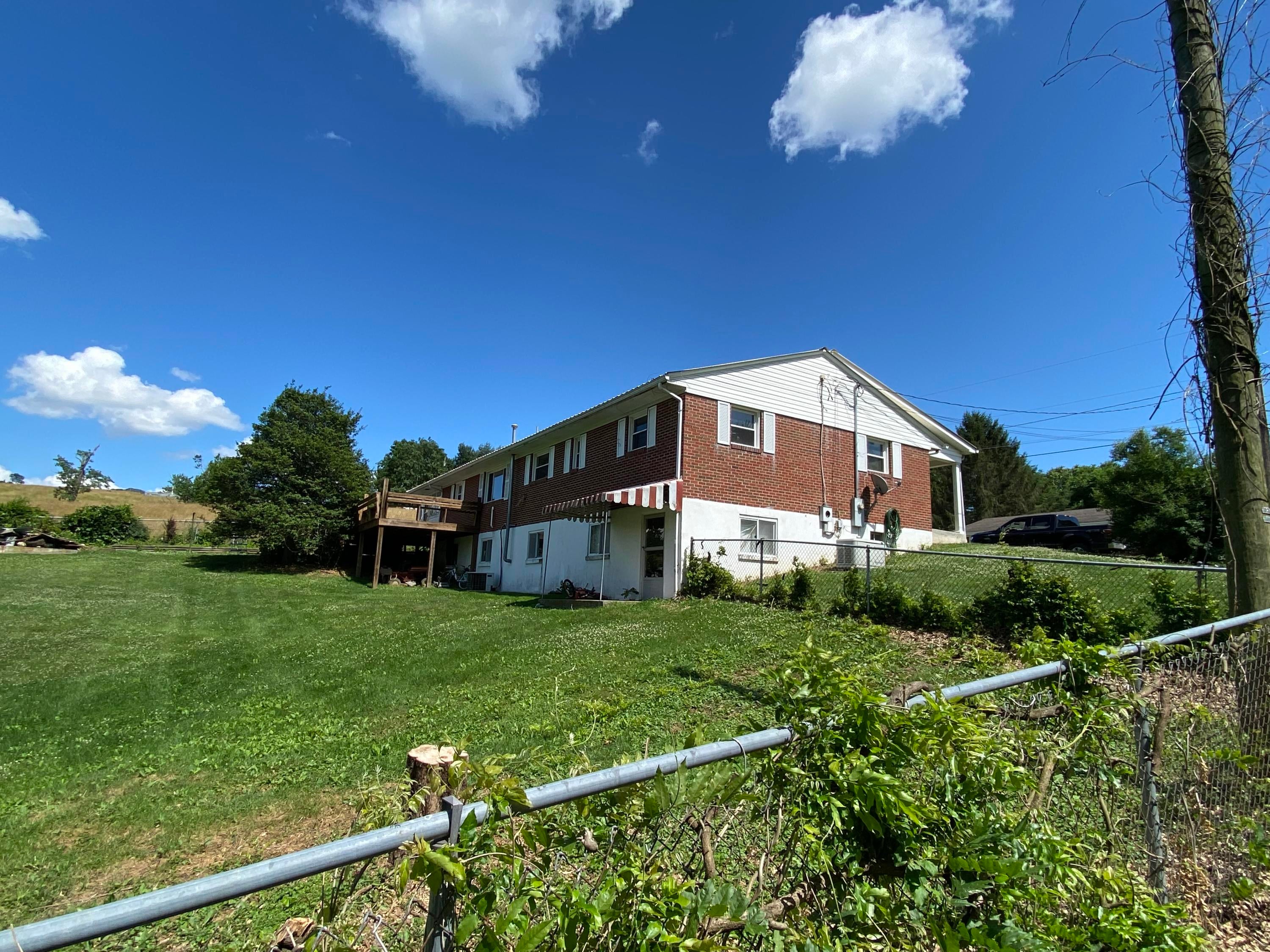 243 Green Hill Road Union, WV 24983 - Photo 3 of 34 Gallery Image 3