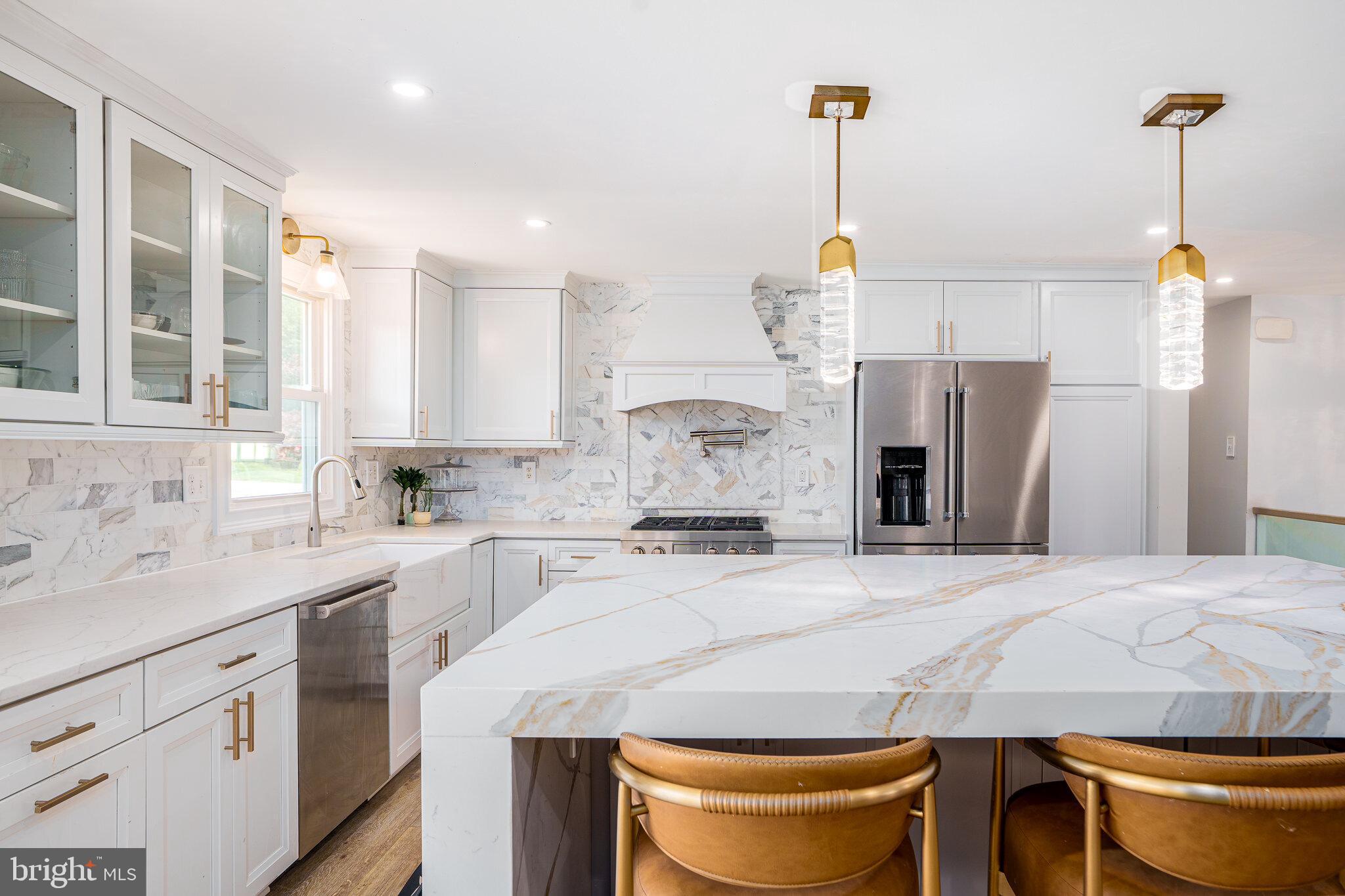 1 Highview Road Conowingo, MD 21918 - Photo 24 of 36 Bright kitchen w farmhouse sink, custom cabinetry