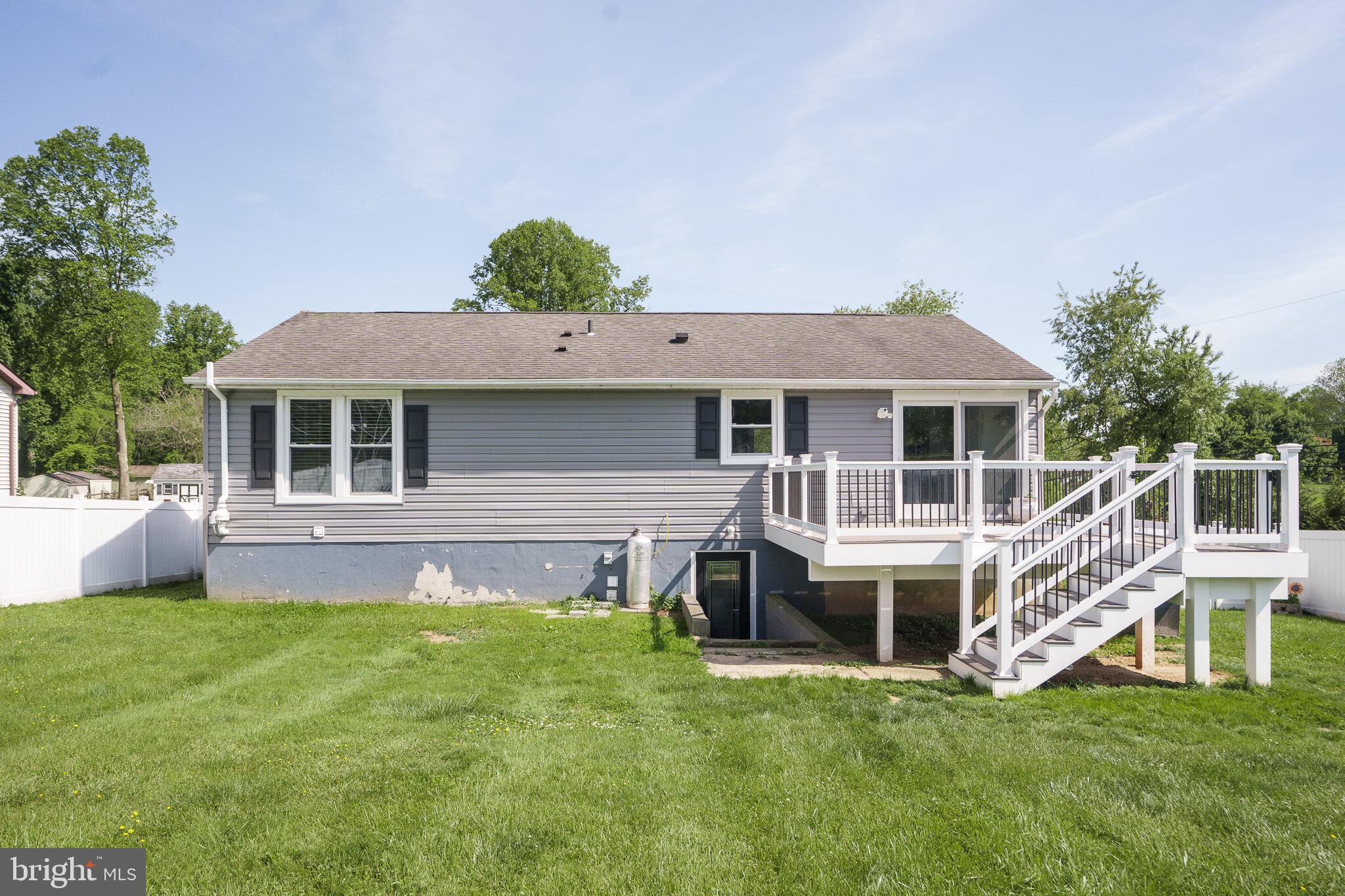 1 Highview Road Conowingo, MD 21918 - Photo 4 of 36 Rear exterior with elevated deck and walkout lower