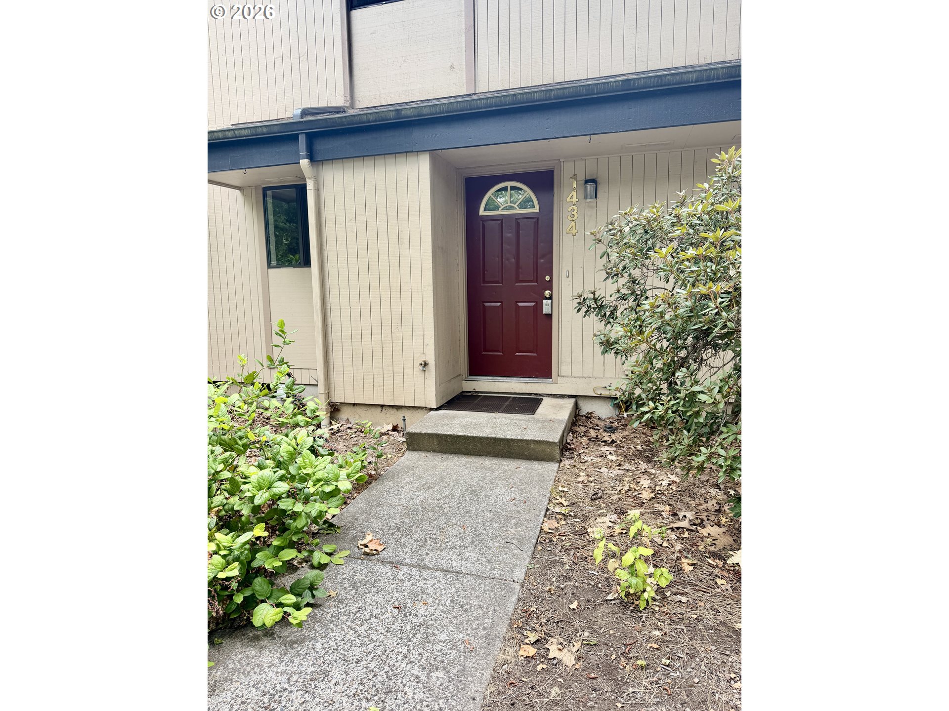 1434 Fetters Loop Eugene, OR 97402 - Photo 1 of 32