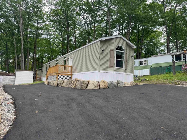 $179,900 | 9 Sargents Place, Unit 113, Gilford, NH 03249