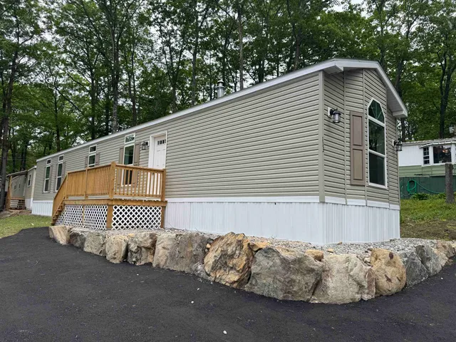 $179,900 | 9 Sargents Place, Unit 113, Gilford, NH 03249