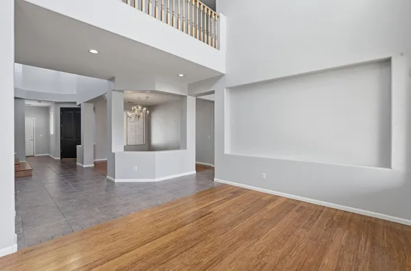 $3,695 | 3565 East Vaughn Court, Gilbert, AZ 85234