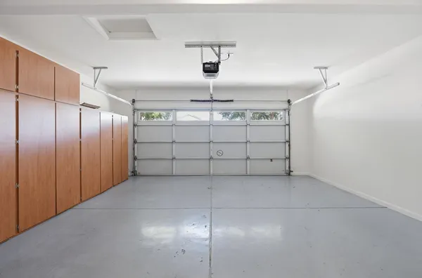 $3,695 | 3565 East Vaughn Court, Gilbert, AZ 85234