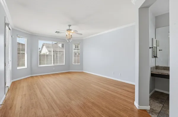 $3,695 | 3565 East Vaughn Court, Gilbert, AZ 85234