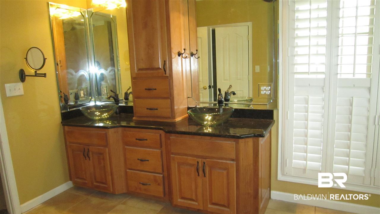 18172 Old Brady Road Bay Minette, AL 36507 - Photo 10 of 33 Master Bedroom