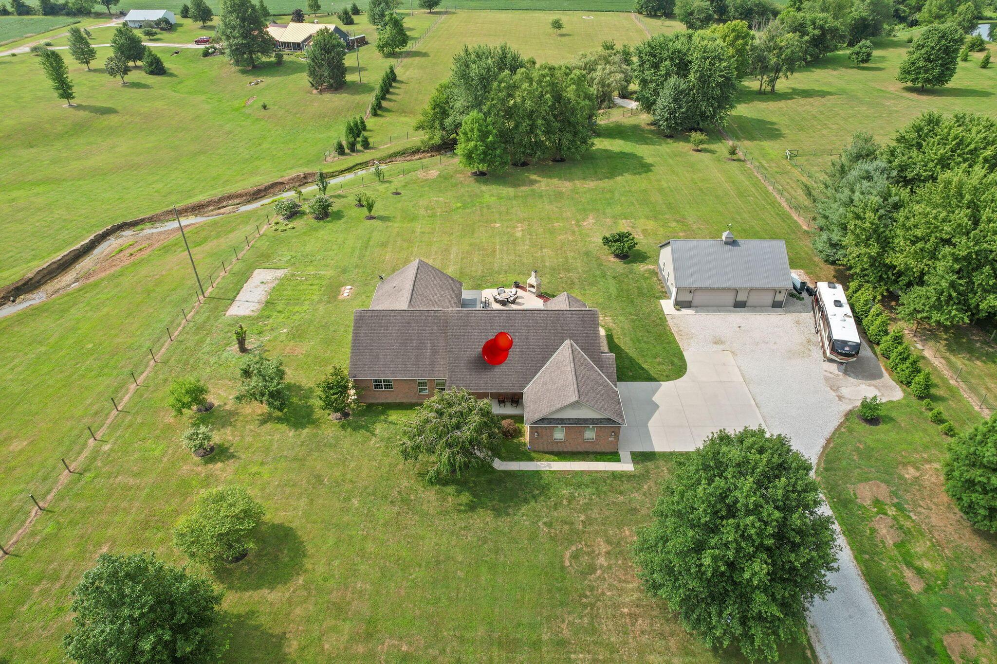8885 Refugee Road Southwest Etna, OH 43062 - Photo 98 of 121 .