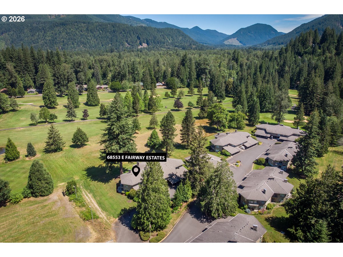 68553 East Fairway Estates Road, Unit F3 Welches, OR 97067 - Photo 2 of 36 Gallery Image 2