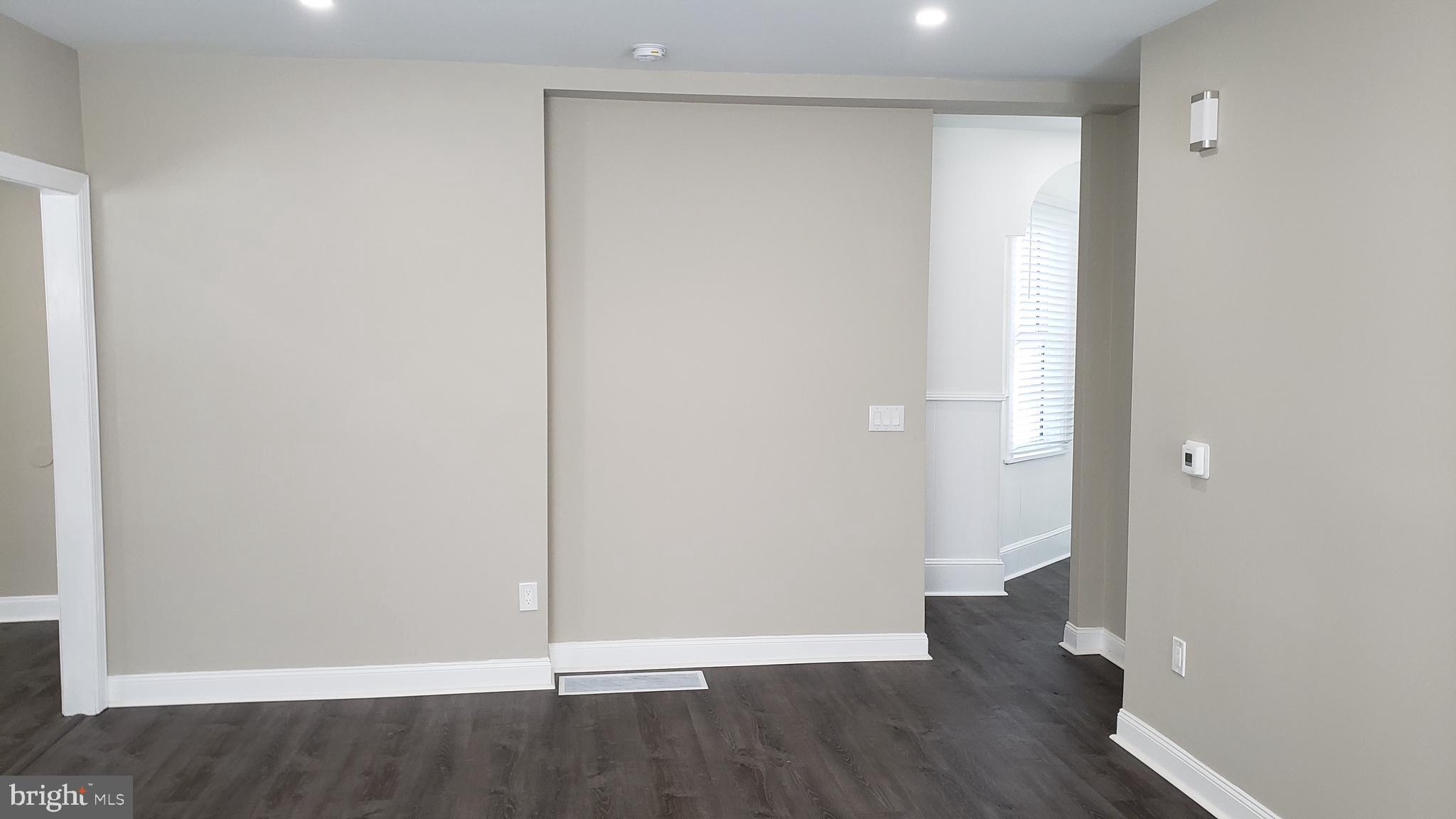 534 Bridgeboro Street Riverside, NJ 08075 - Photo 4 of 23