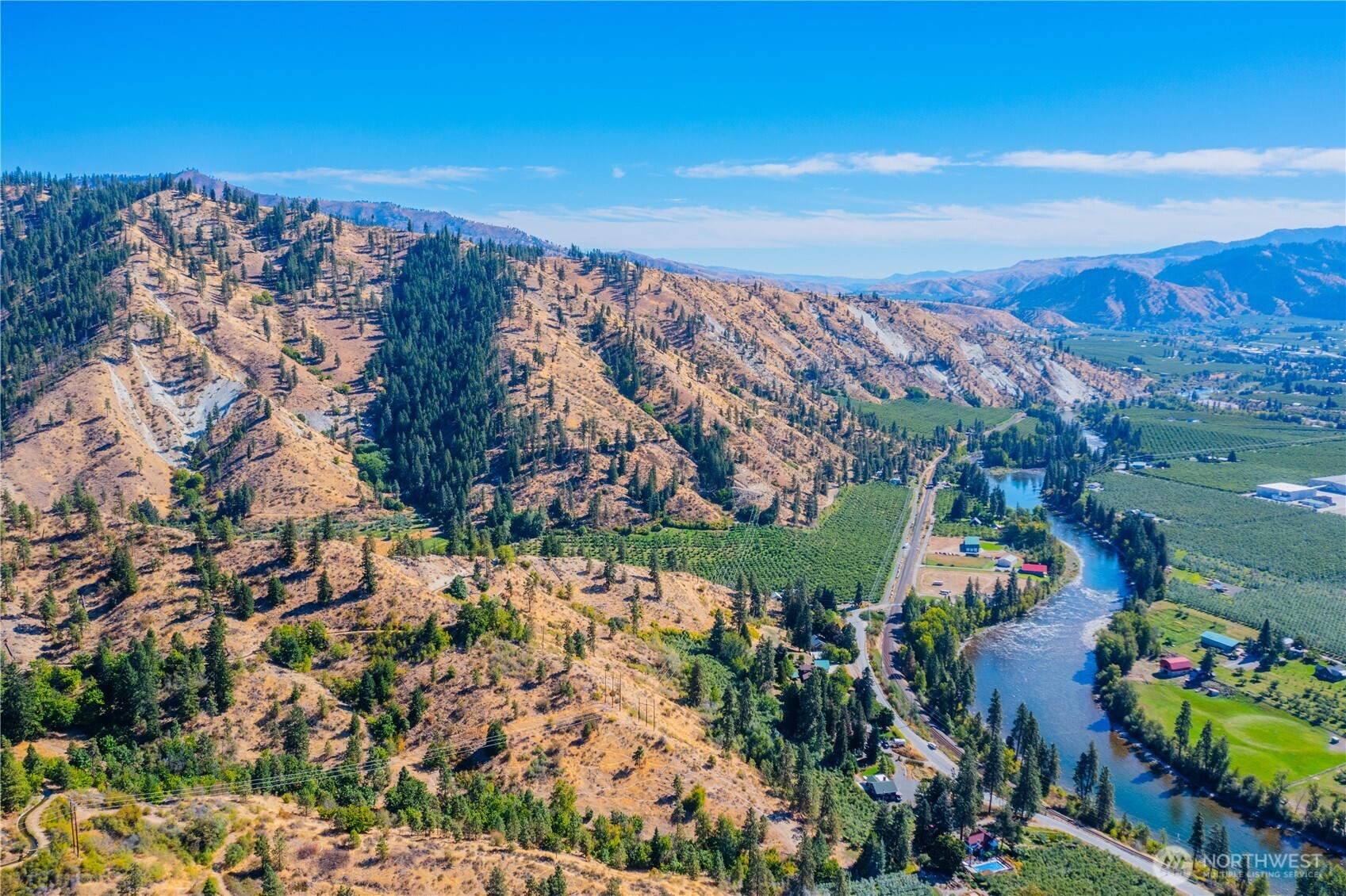 0 Larson Road Peshastin, WA 98847 - Photo 8 of 17 view of city and mountain