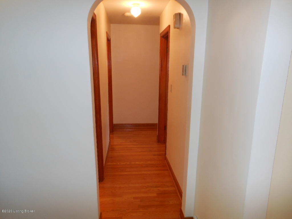 8604 Shepherdsville Road Louisville, KY 40219 - Photo 17 of 30 DSCN0714