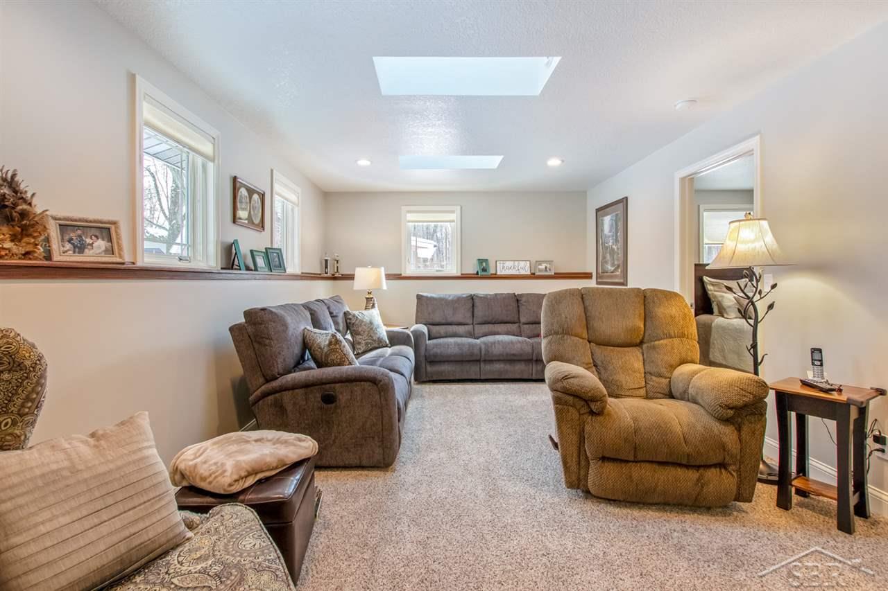 22555 West Marion Road Brant, MI 48614 - Photo 15 of 49 31371962-14.JPG