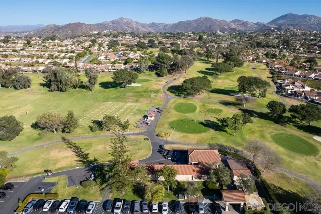 $3,900 | 17617 Pomerado Road, Unit 215, San Diego, CA 92128