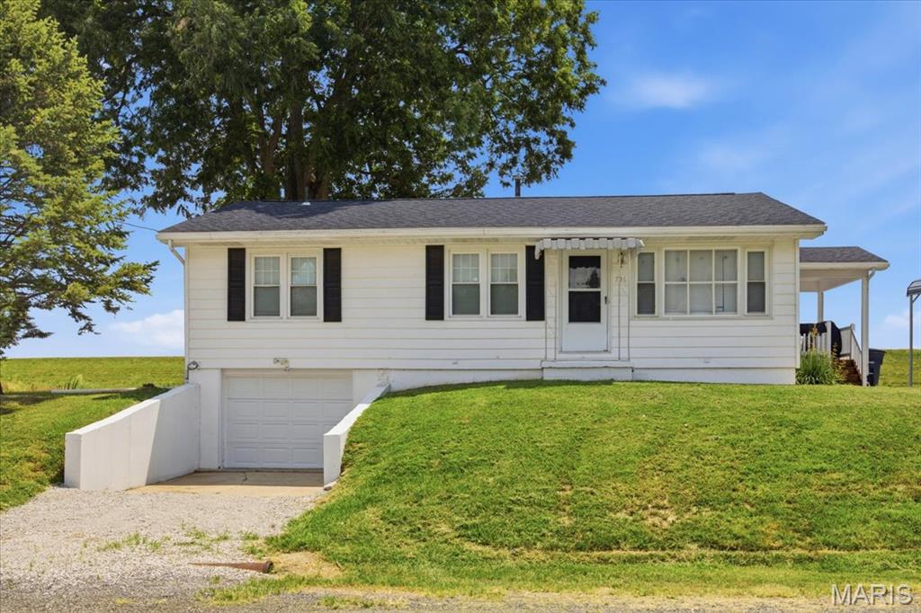 706 Main Street Keyesport, IL 62253 - Photo 43 of 50