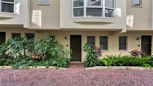 $899,900 | 235 Cocoanut Avenue, Unit 117C, Sarasota, FL 34236