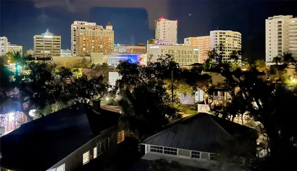 $899,900 | 235 Cocoanut Avenue, Unit 117C, Sarasota, FL 34236