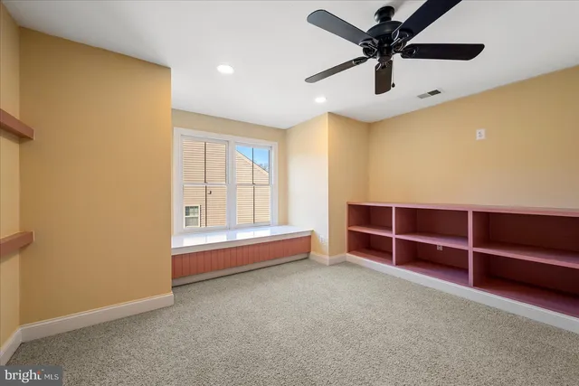 $1,125,000 | 3508 Germainia Court, Triangle, VA 22172