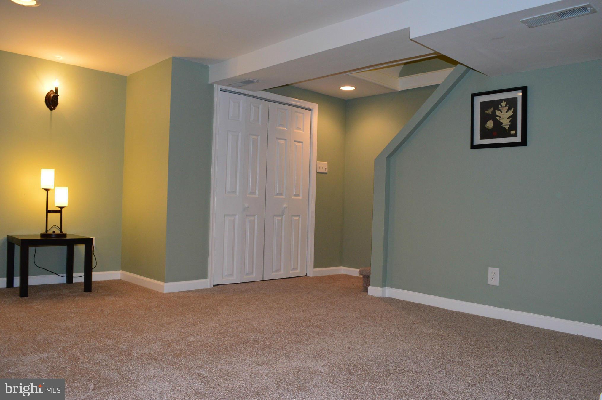 4926 West Hills Road Baltimore, MD 21229 - Photo 15 of 30 Basement