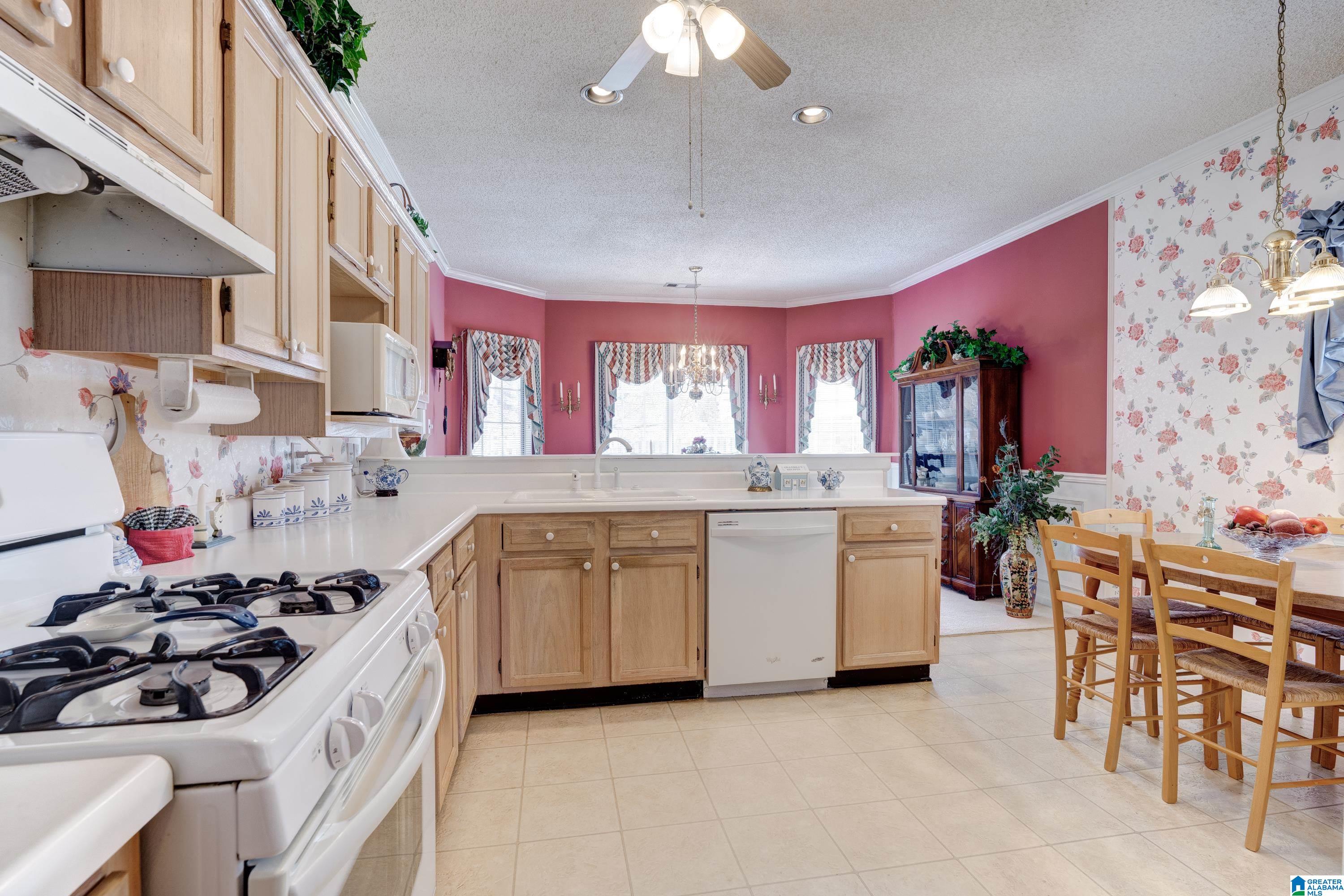129 Chadwick Drive Helena, AL 35080 - Photo 8 of 29