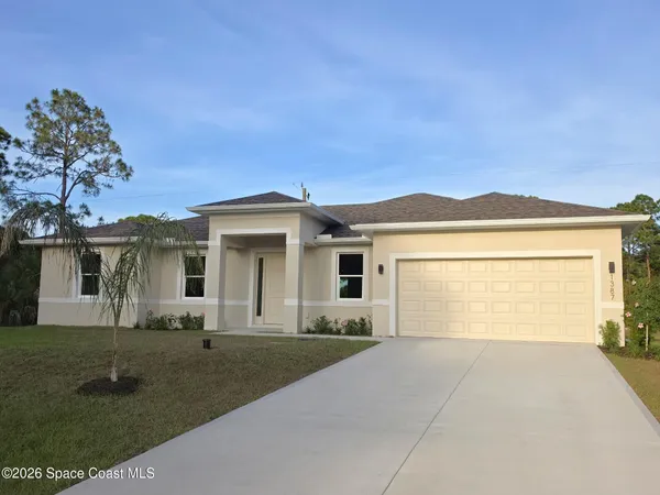 $379,900 | 1387 Platt Avenue Southwest, Palm Bay, FL 32908