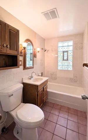 $1,750 | 1710 North Raynor Avenue, Crest Hill, IL 60403