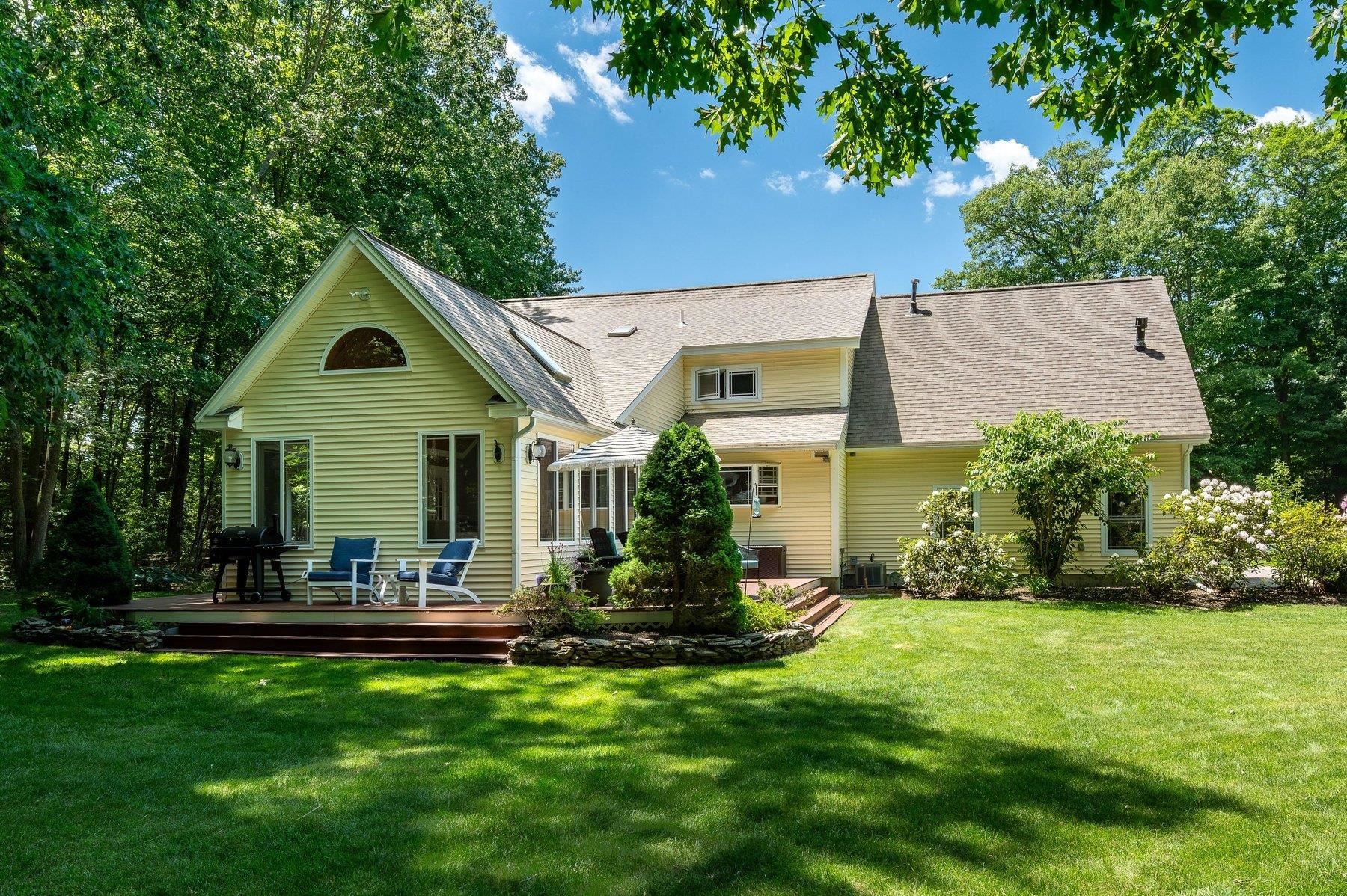 4 Jane Appleton Way Hampton, NH 03842 - Photo 2 of 58 Gallery Image 2
