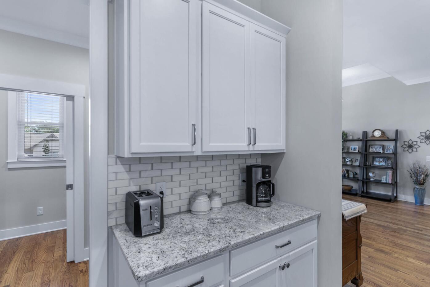 5011 Virginia Pine Road Signal Mountain, TN 37377 - Photo 8 of 21 Kitchen