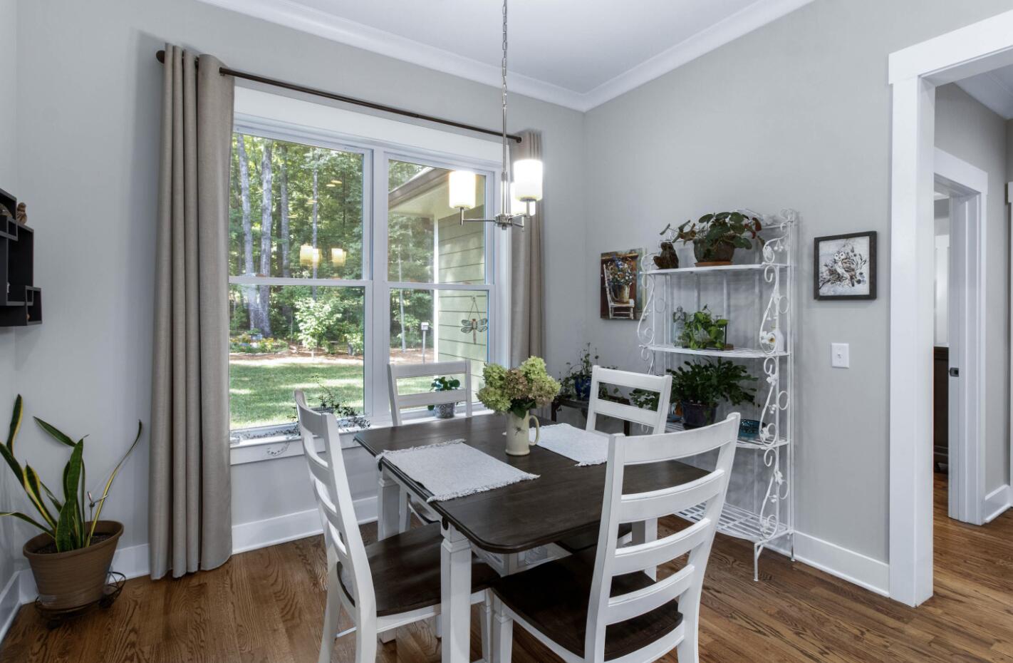 5011 Virginia Pine Road Signal Mountain, TN 37377 - Photo 9 of 21 Breakfast Nook