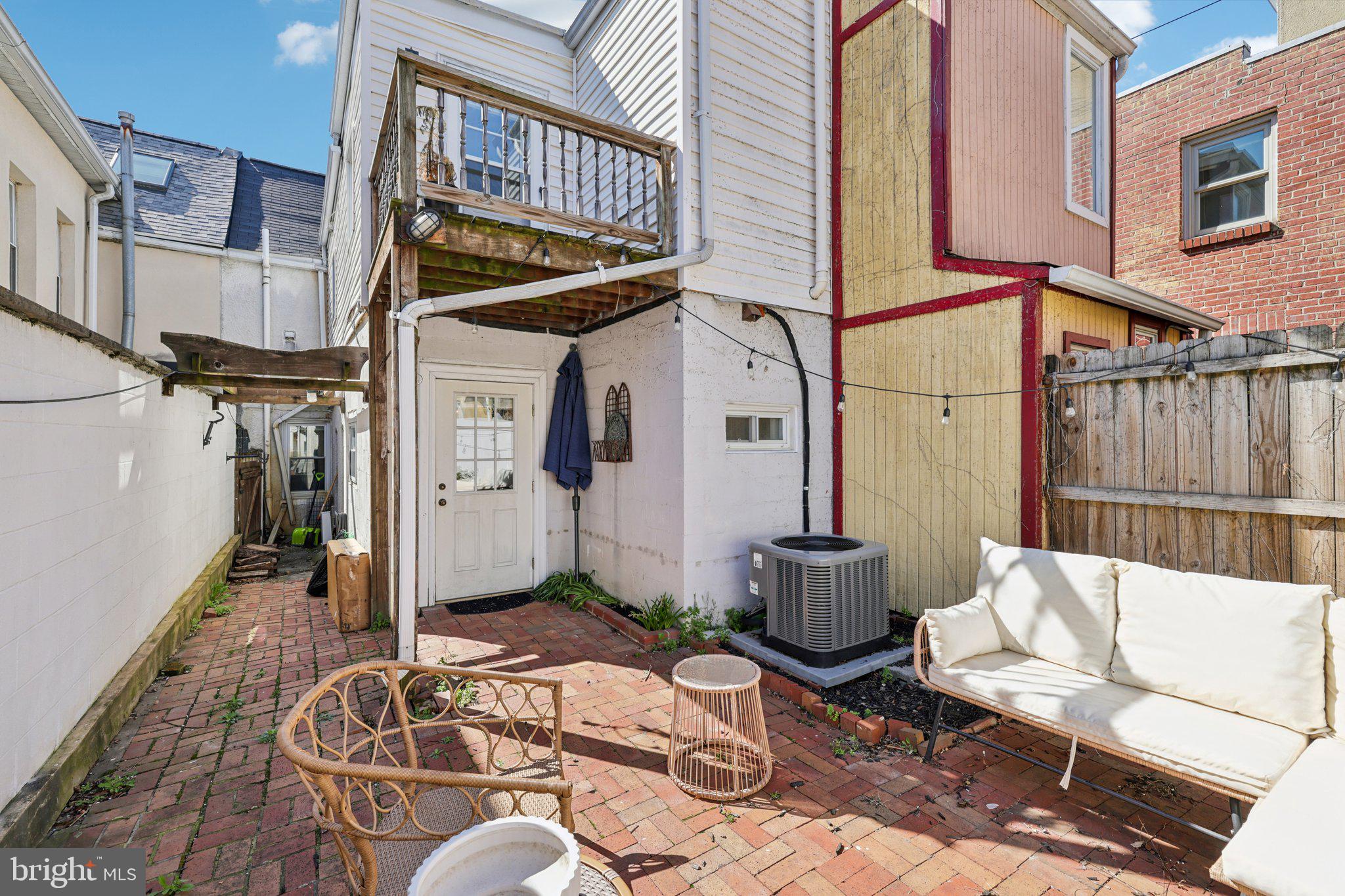 617 South Durham Street Baltimore, MD 21231 - Photo 27 of 42
