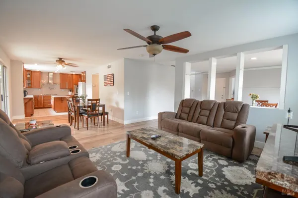 $735,000 | 640 Ferguson Court, Dixon, CA 95620