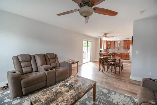 $735,000 | 640 Ferguson Court, Dixon, CA 95620