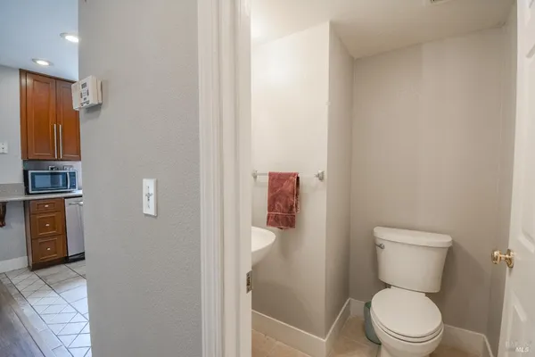 $735,000 | 640 Ferguson Court, Dixon, CA 95620