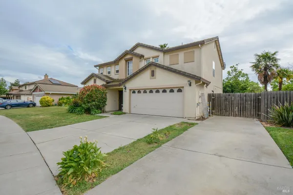 $735,000 | 640 Ferguson Court, Dixon, CA 95620