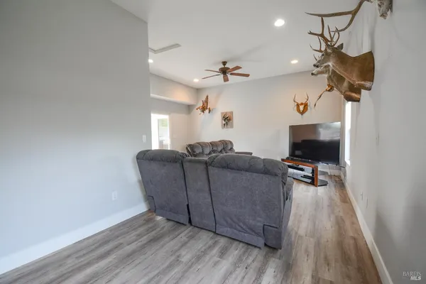 $735,000 | 640 Ferguson Court, Dixon, CA 95620