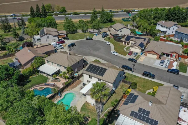 $735,000 | 640 Ferguson Court, Dixon, CA 95620