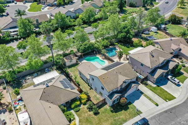 $735,000 | 640 Ferguson Court, Dixon, CA 95620