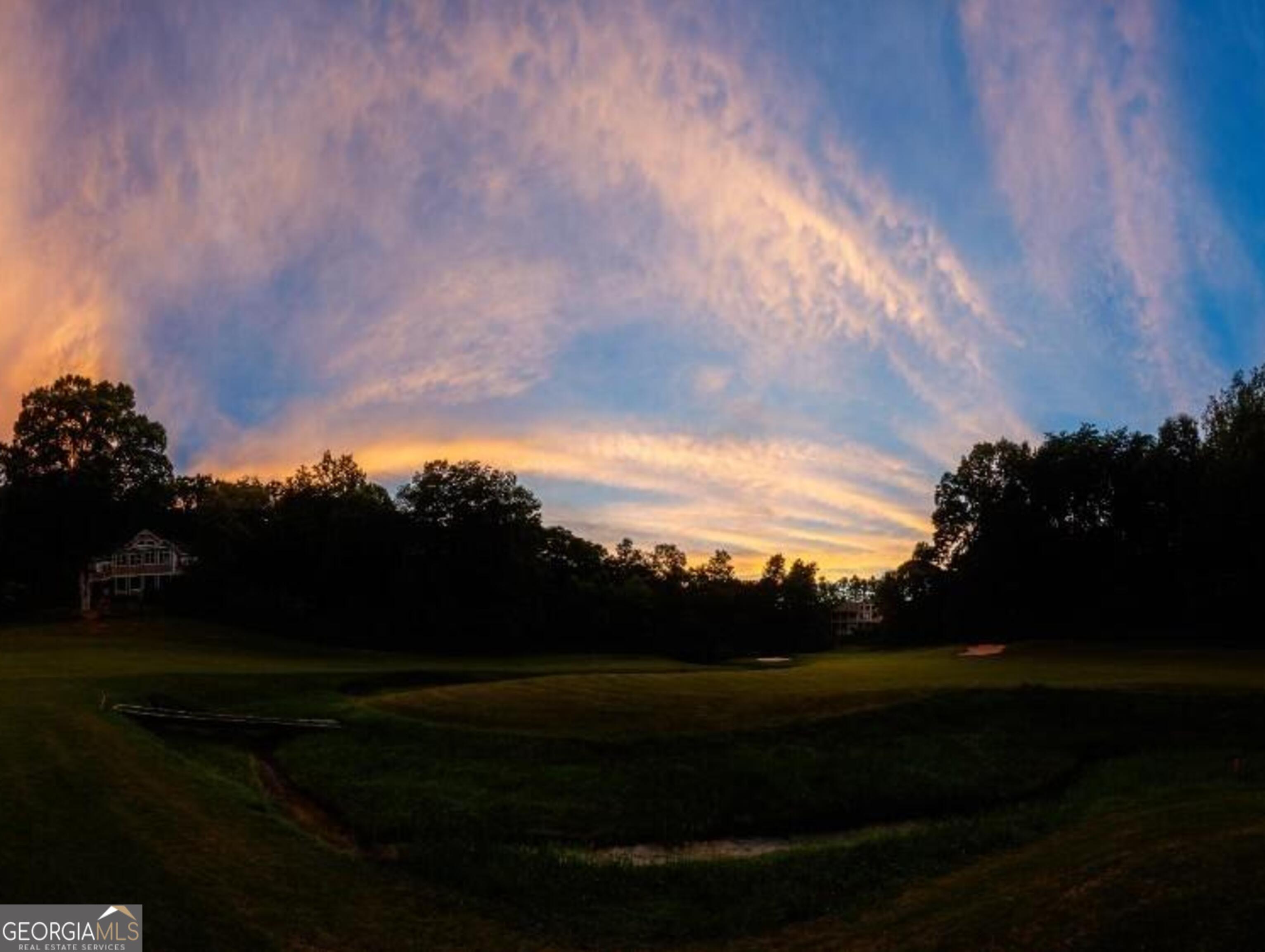 0 Early Red Pippin, Unit 1818 Clarkesville, GA 30523 - Photo 4 of 6 a view of sunset