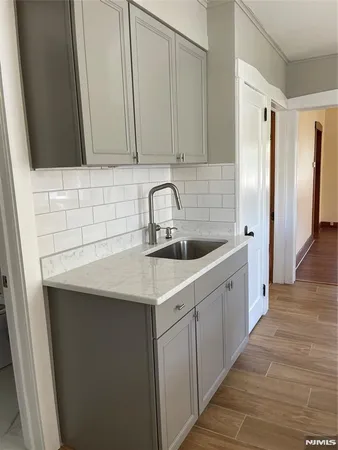 $2,500 | 140 Westervelt Avenue, Unit 1, Hawthorne, NJ 07506