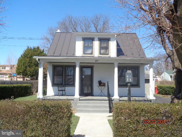 207 East 13th Avenue Ranson, WV 25438 - Photo 1 of 8 Exterior (Front)