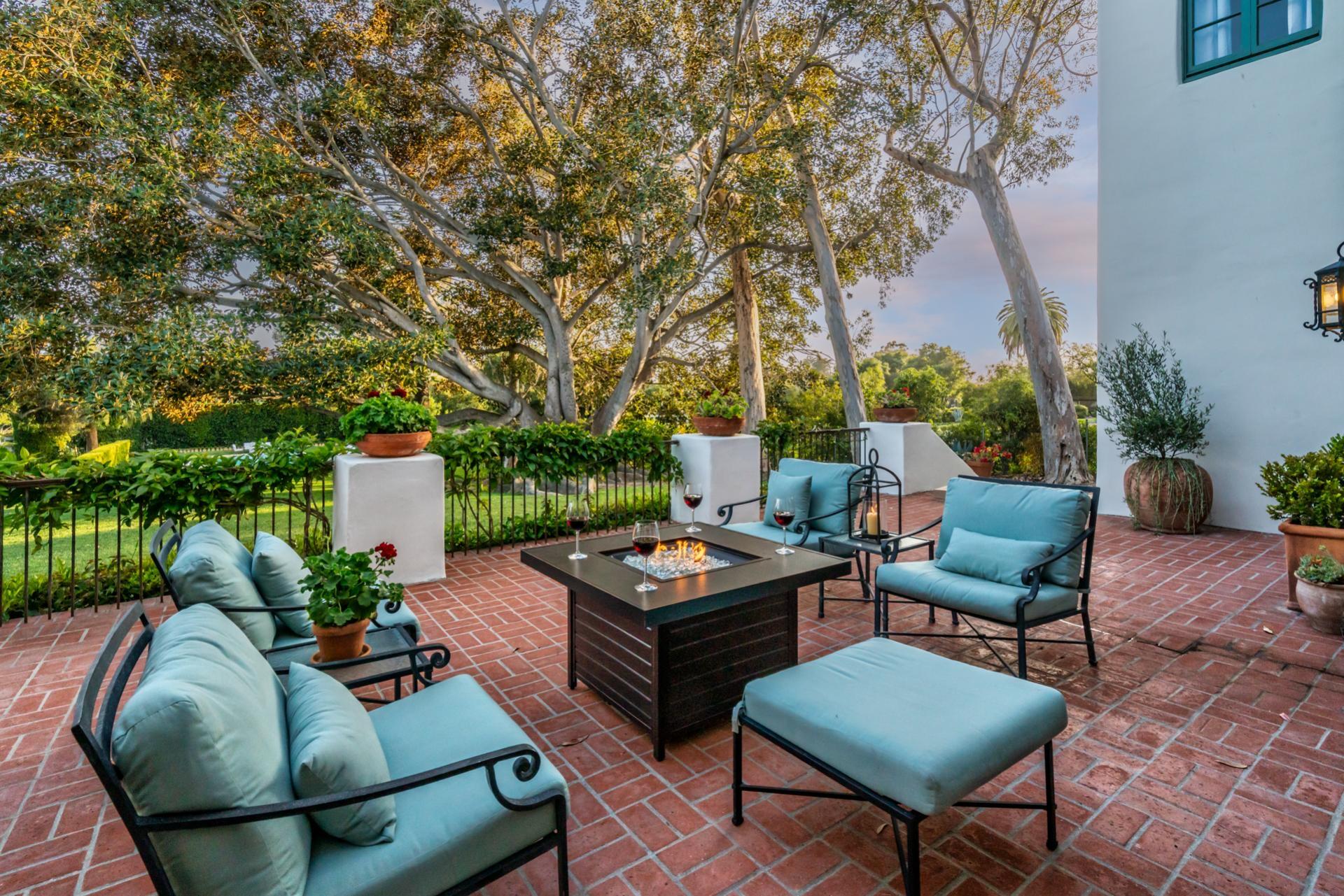 1098 Golf Road Montecito, CA 93108 - Photo 55 of 62 a building outdoor space with patio furniture