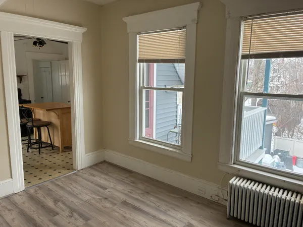 $1,500 | 56 Webster Street, Manchester, NH 03104