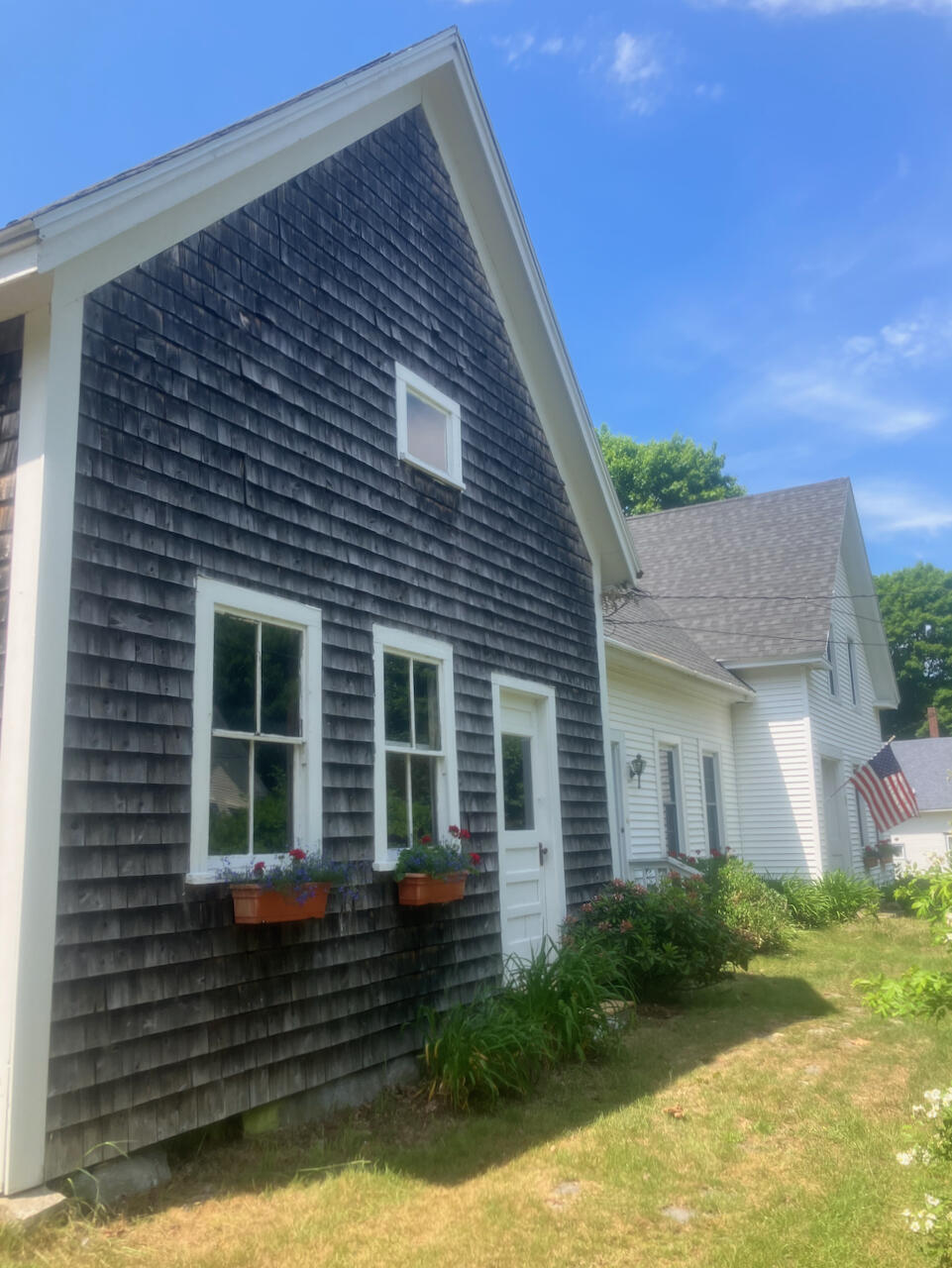 37 Harbor Road Friendship, ME 04547 - Photo 2 of 55 IMG_4217