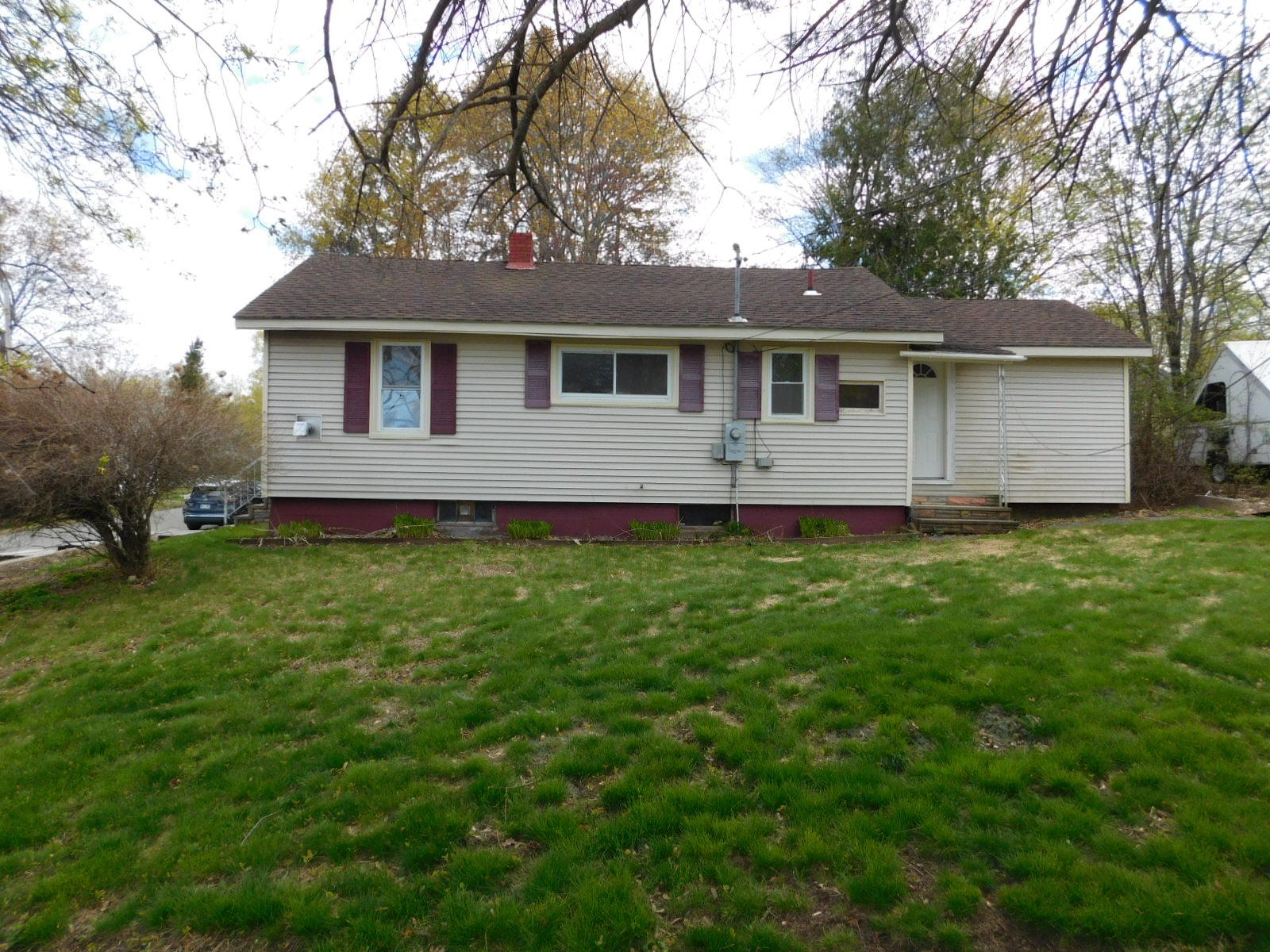 12 Judson Street Veazie, ME 04401 - Photo 5 of 30 5