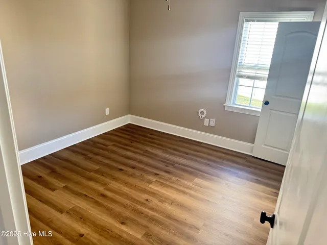 $1,500 | 3500 Ellsworth Drive, Unit A, Greenville, NC 27834