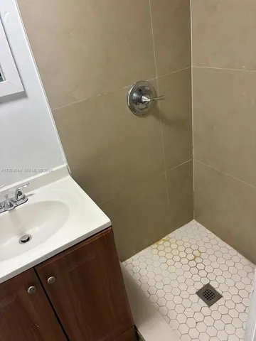 $1,200 | 3003 Northwest 45th Street, Unit A, Miami, FL 33142