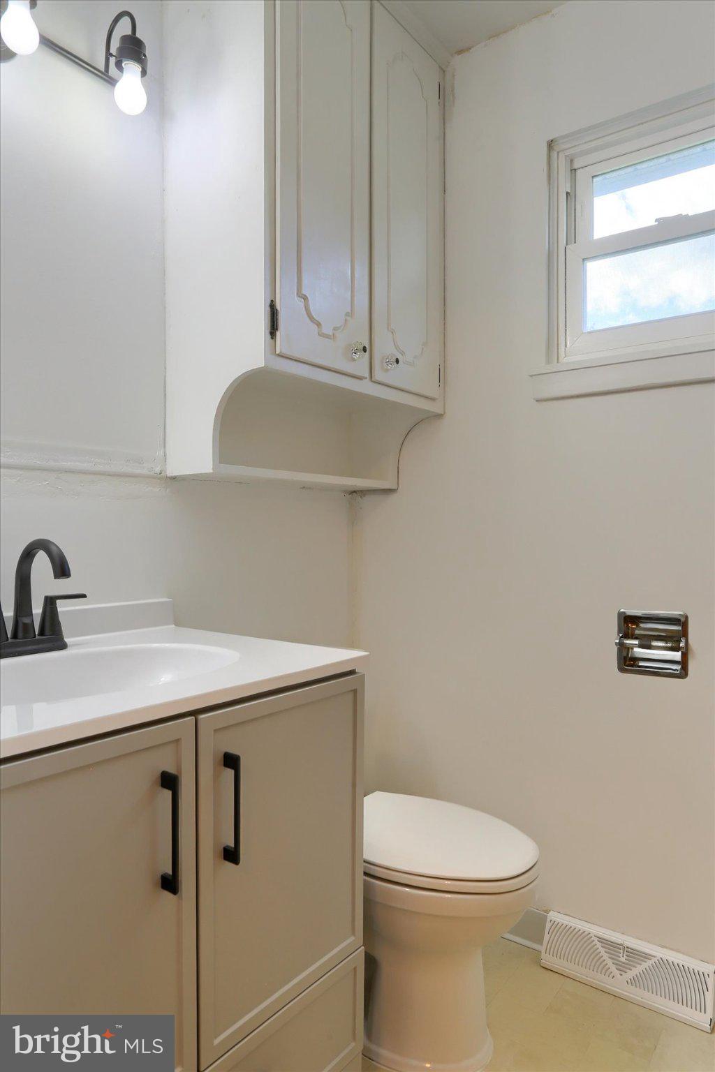 7 Silver Spring Road Mechanicsburg, PA 17050 - Photo 20 of 34 Gallery Image 20